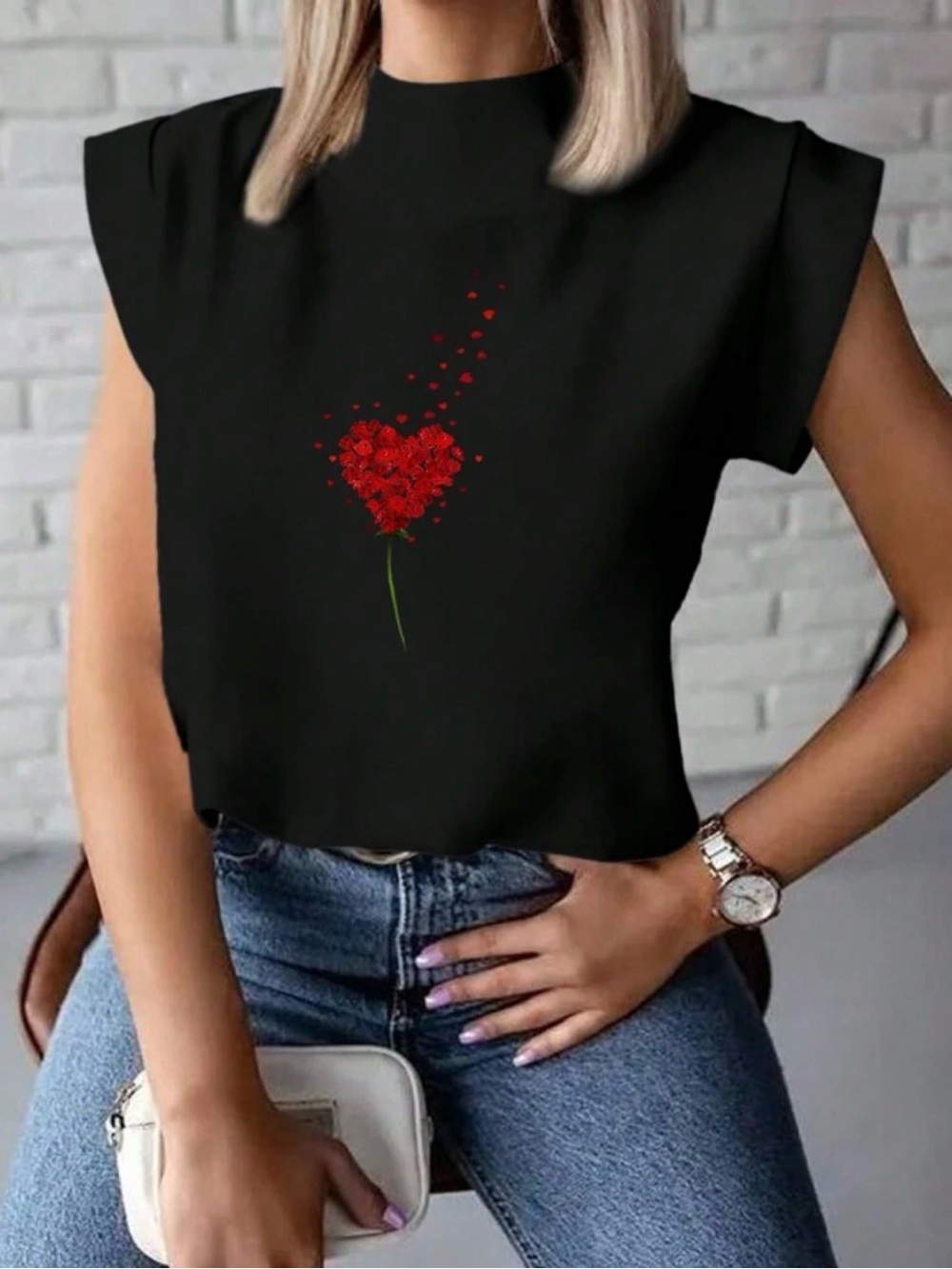 🪭 2/$15- SHEIN - Black Women's Heart Floral Graphic Tee